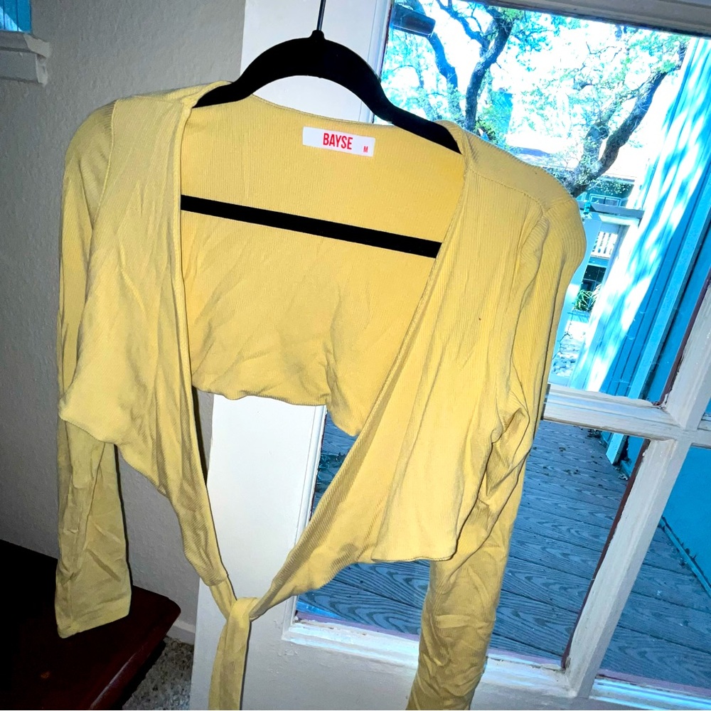 Cropped Long Sleeve cardigan
